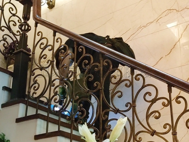 常平白蟻防治服務中心,東莞常平專業滅白蟻,大朗上門消殺白螞蟻